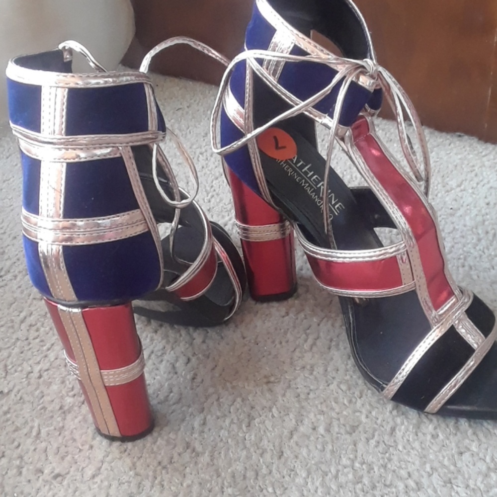 Shoe